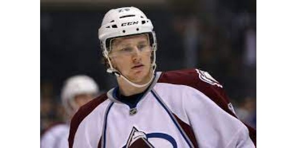 Nathan MacKinnon ønsker at underskrive forlængelse med Colorado Avalanche